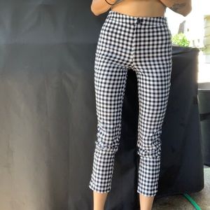 Checkered cropped pants